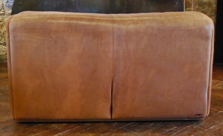 Leather Loveseat In Good Condition In St. Helena, CA