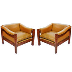 Pair of Lounge Chairs by Saporiti
