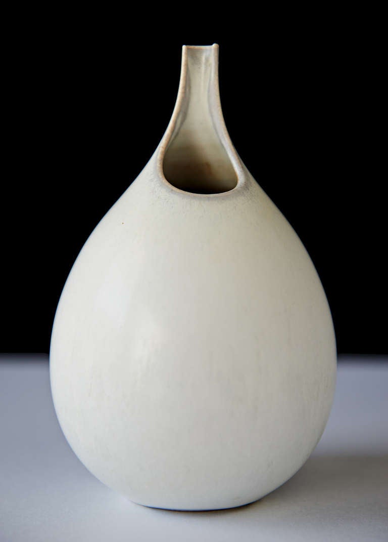 Studio Vase by Stig Lindberg 2