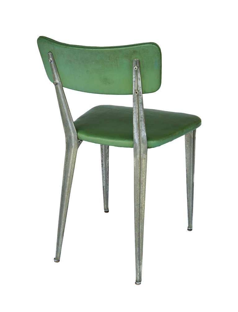Chaise BA3 d'Ernest Race 2