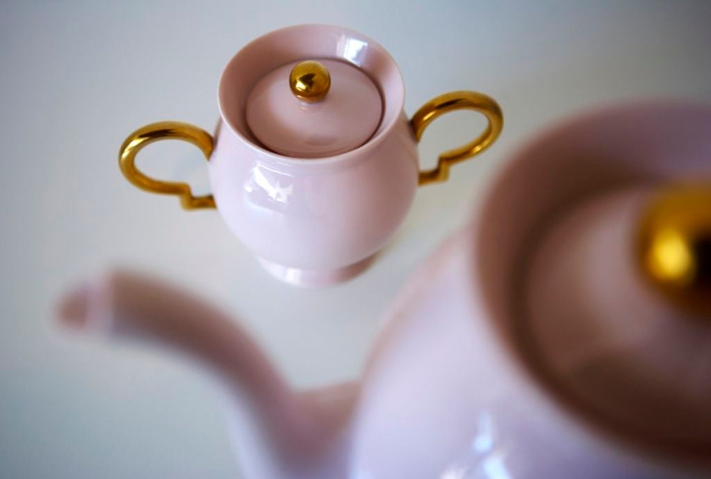 Glazed Porcelain Tea Set by Gio Ponti