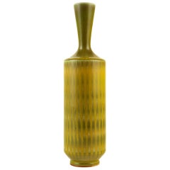 Vase by Berndt Friberg 2