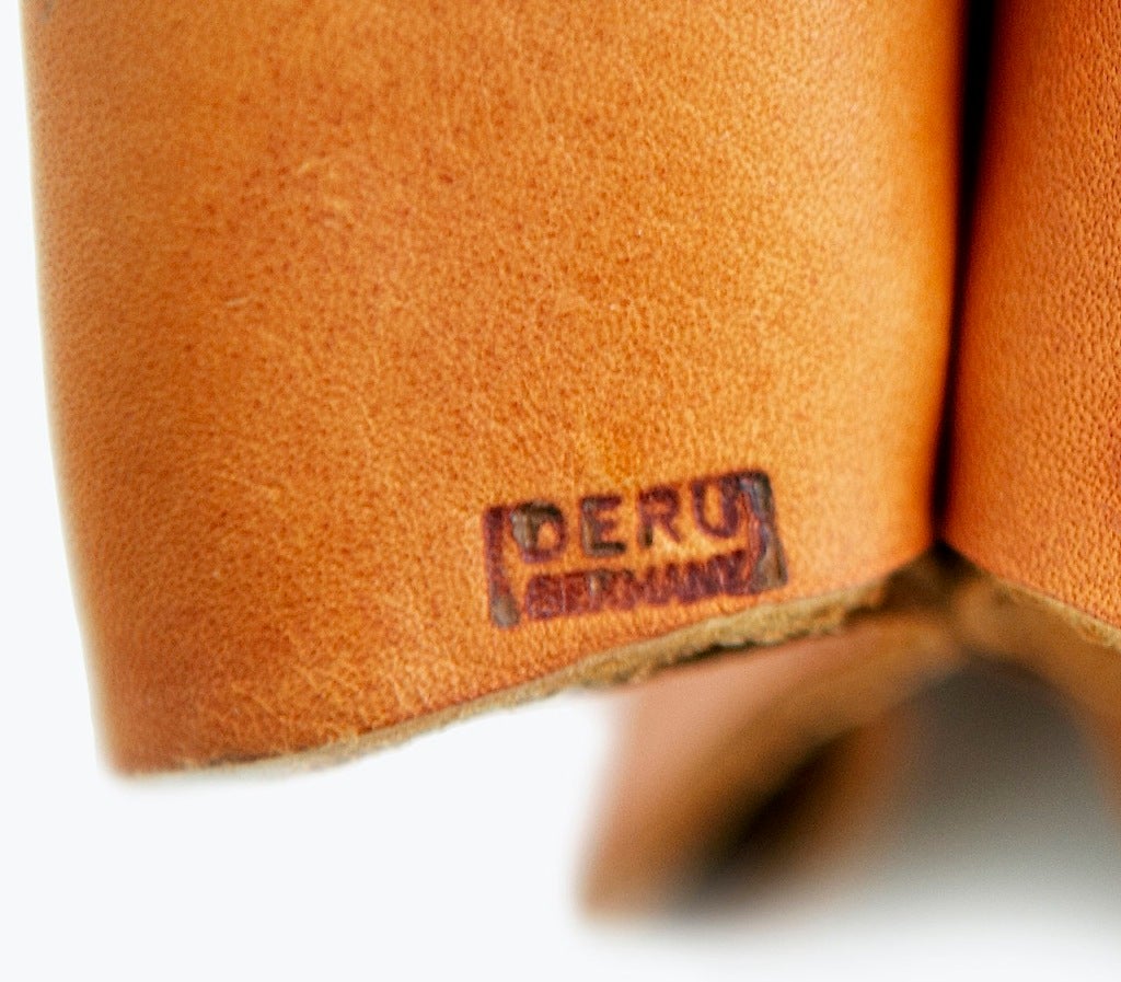 Giraffen aus Leder von Deru im Angebot 1