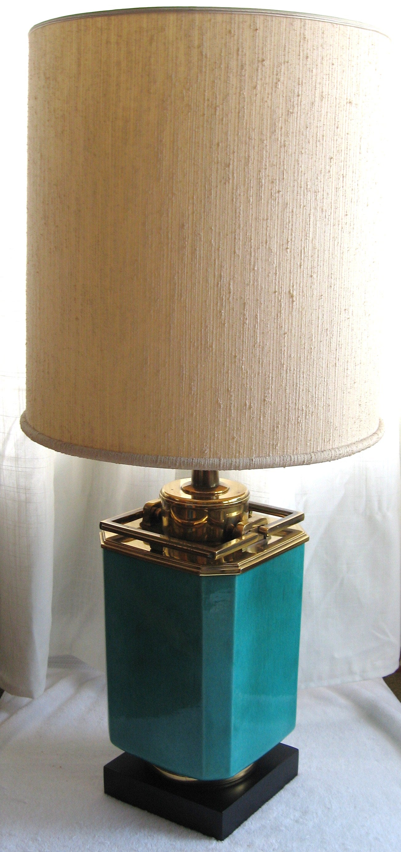 Hollywood Regency Style Stiffel Asian Form Table Lamp
