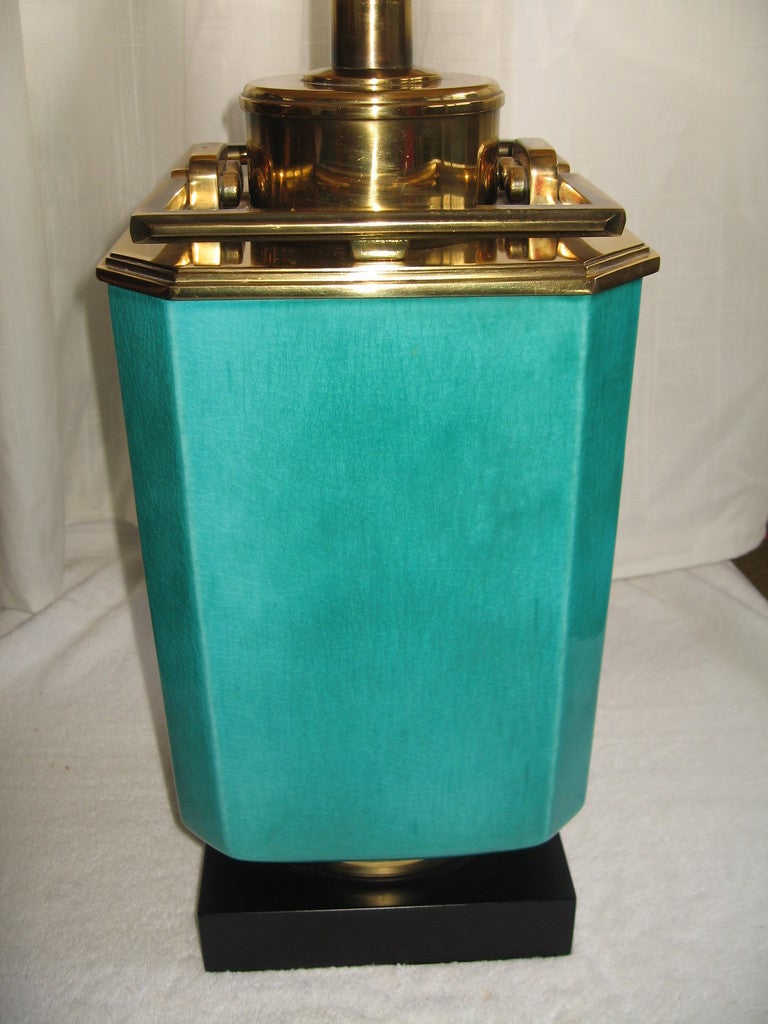 Mid-20th Century Hollywood Regency Style Stiffel Asian Form Table Lamp