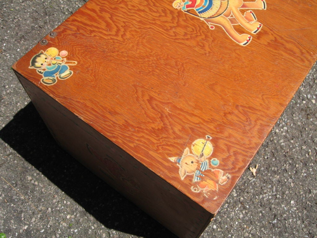 winnie the pooh wooden toy box