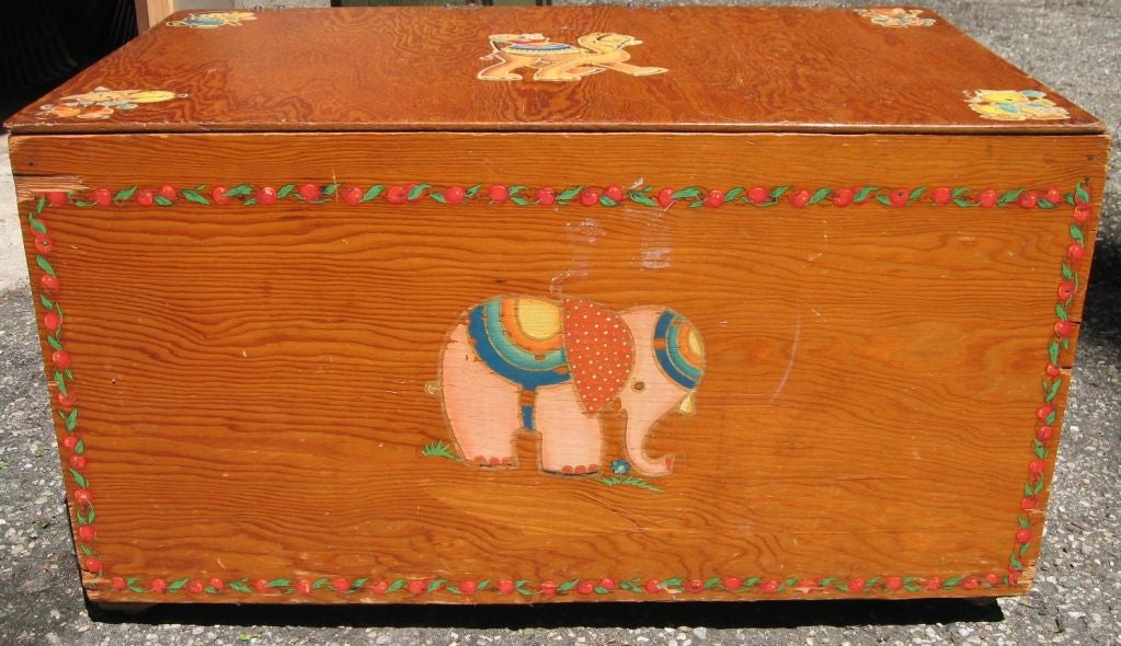 vintage winnie the pooh toy box