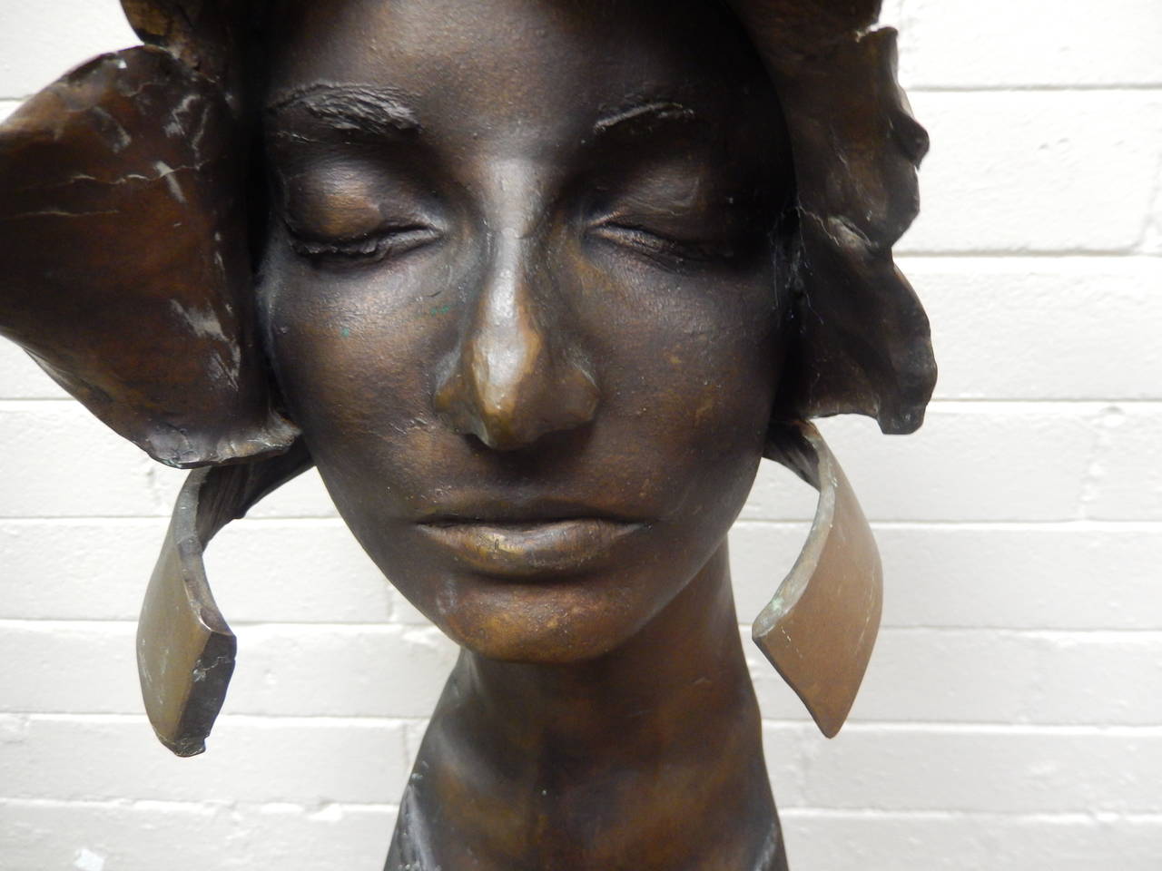 William Ludwig Bronze Female Form Bust For Sale 2