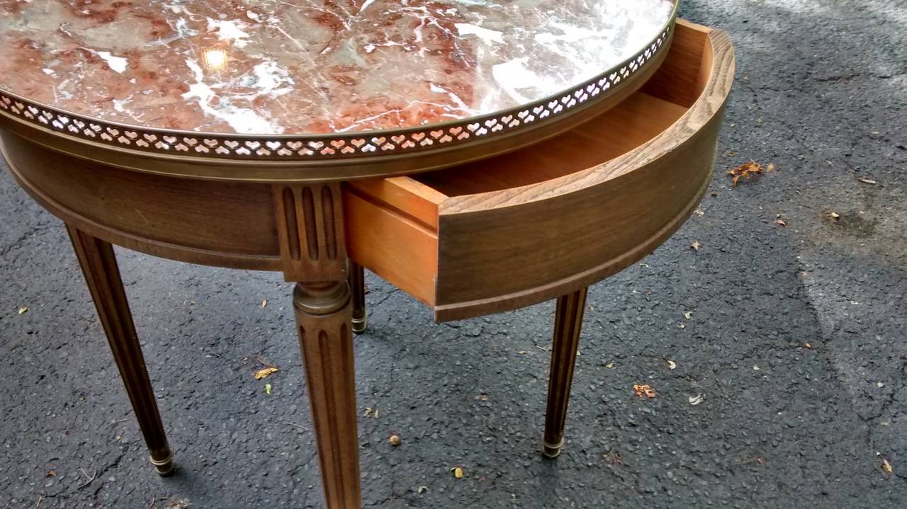 Casard-Romano Louis XVI Style Bouillotte Table In Excellent Condition In Southfield, MI