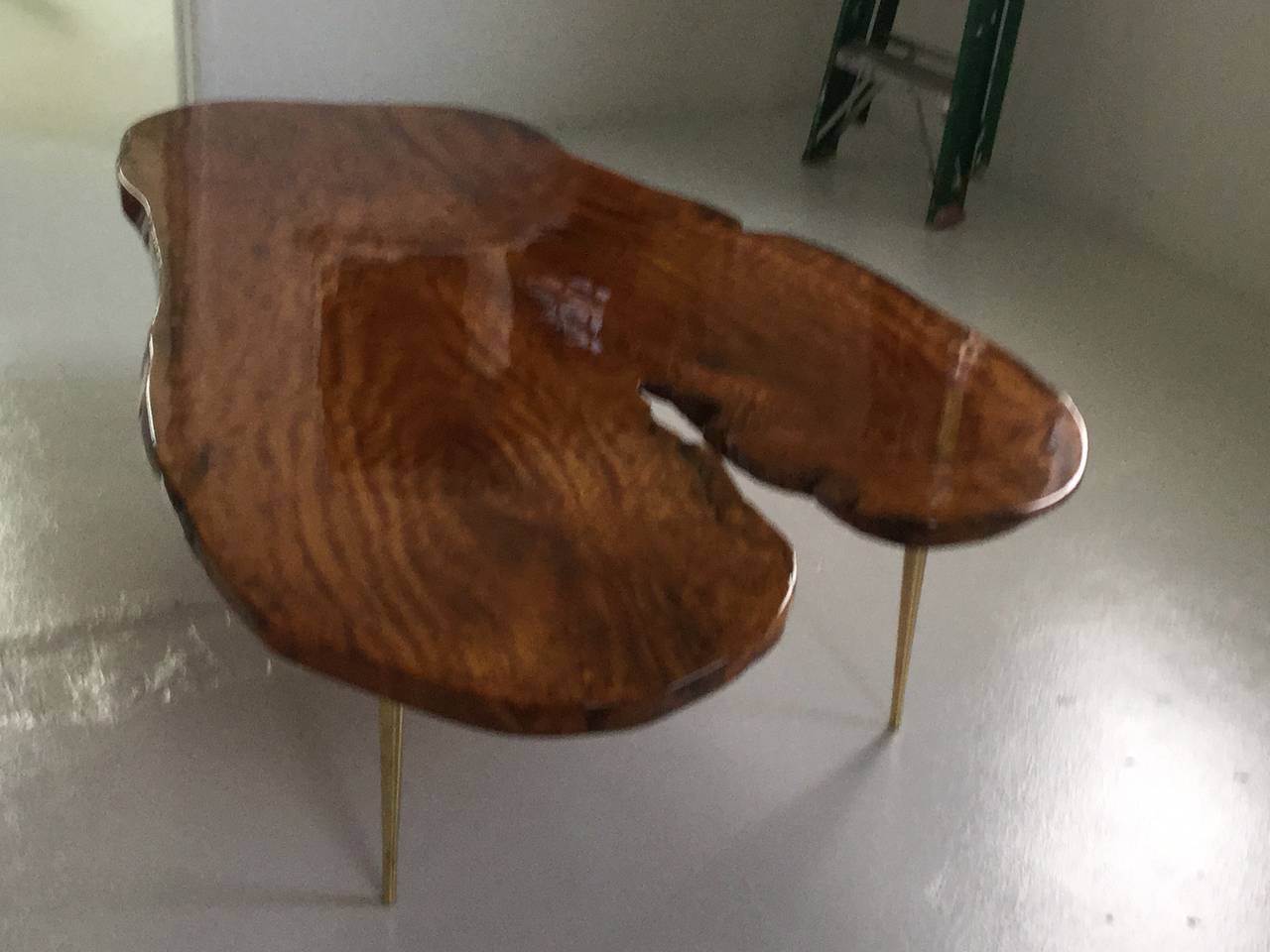 Large Organic Koa Wood Slab Coffee Table In Excellent Condition In Miami, FL