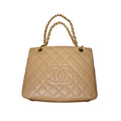 Vintage CHANEL HANDBAG