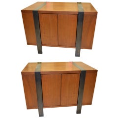 PAIR OF MILO  BAUGHMAN END TABLES / NIGHSTANDS