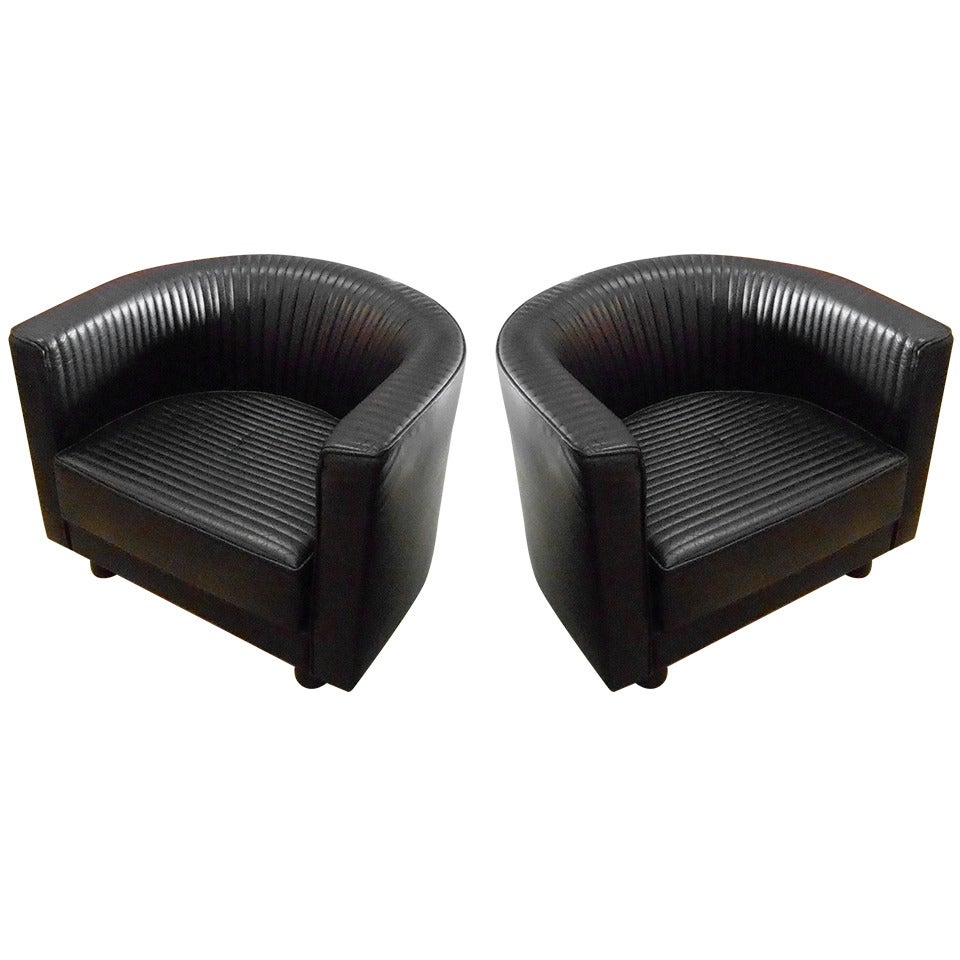 Stunning Pair of i4 Mariani for Pace Collection Barrel Back Leather Club Chairs