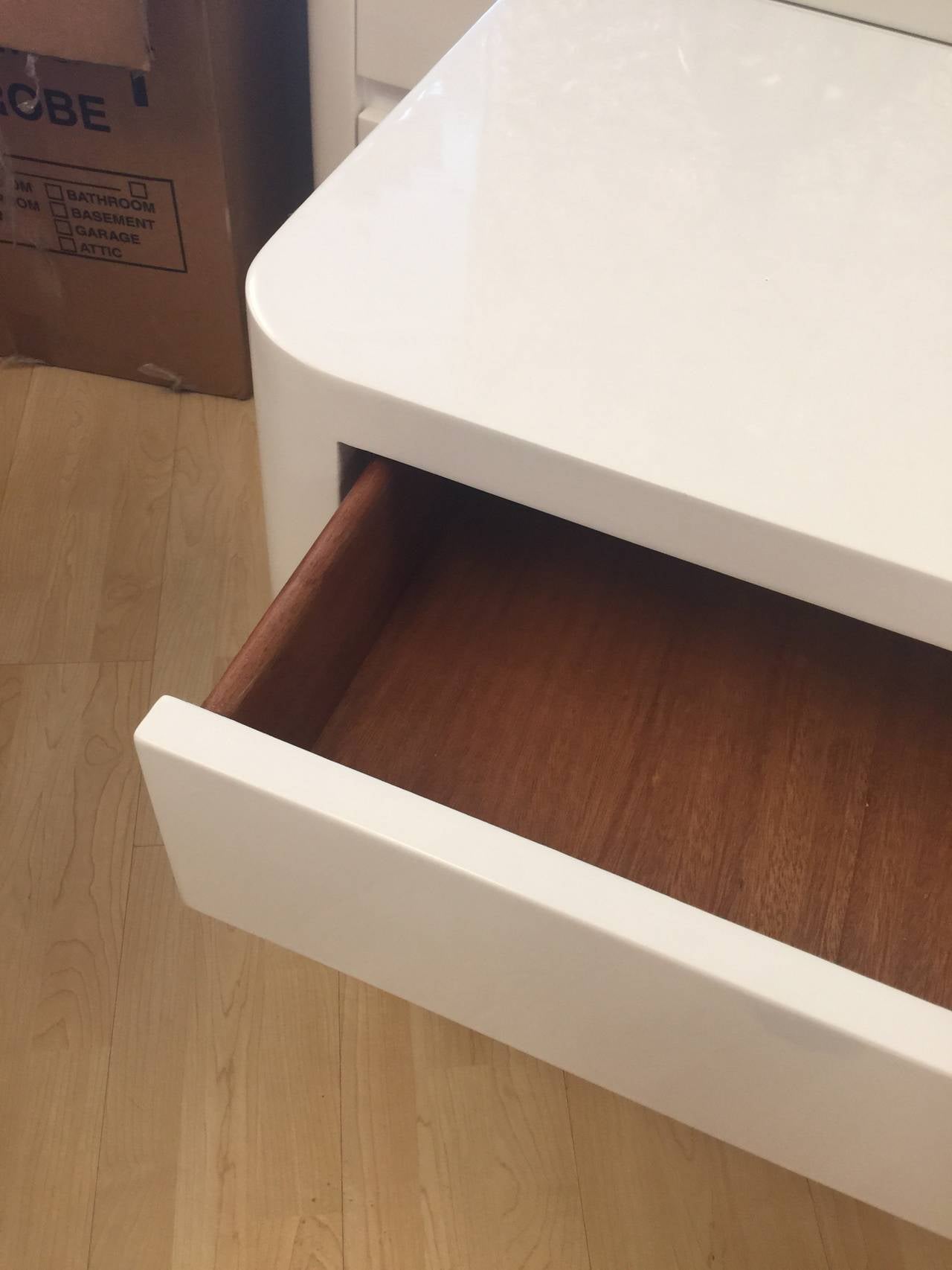 Pair Of Chests In Excellent Condition For Sale In Miami, FL