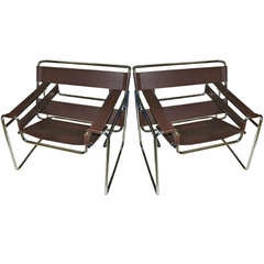 Classic Pair of 1977  Dark Chocolate Marcel Breuer Wassily Chairs for Knoll