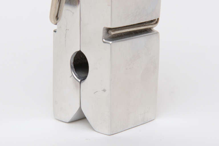Claes Oldenburg Style Pop Art Clothespin Chrome Sculpture/ Desk Object In Good Condition In North Miami, FL