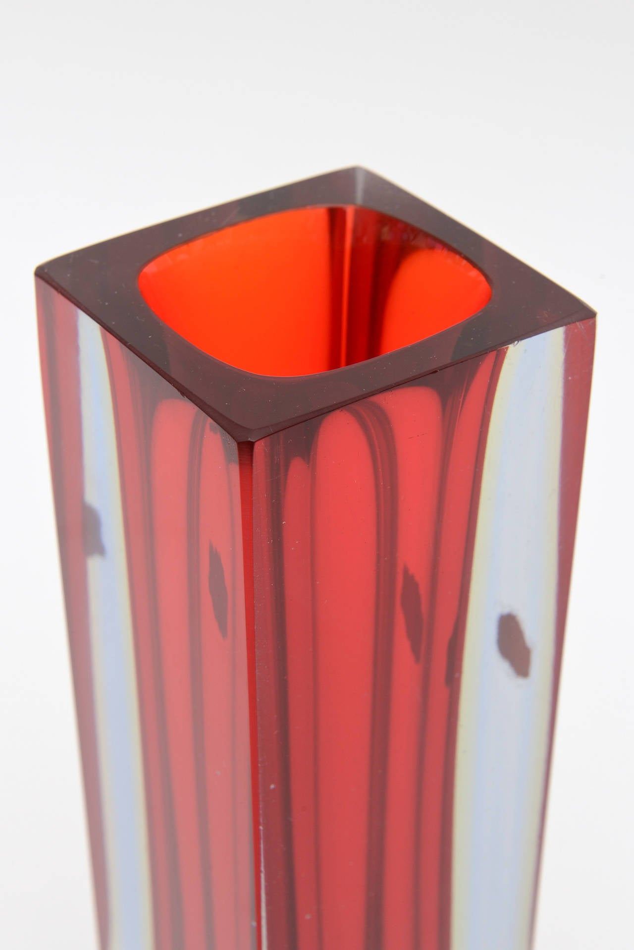 Italian Murano Mandruzzato Sommerso Glass Vase 1