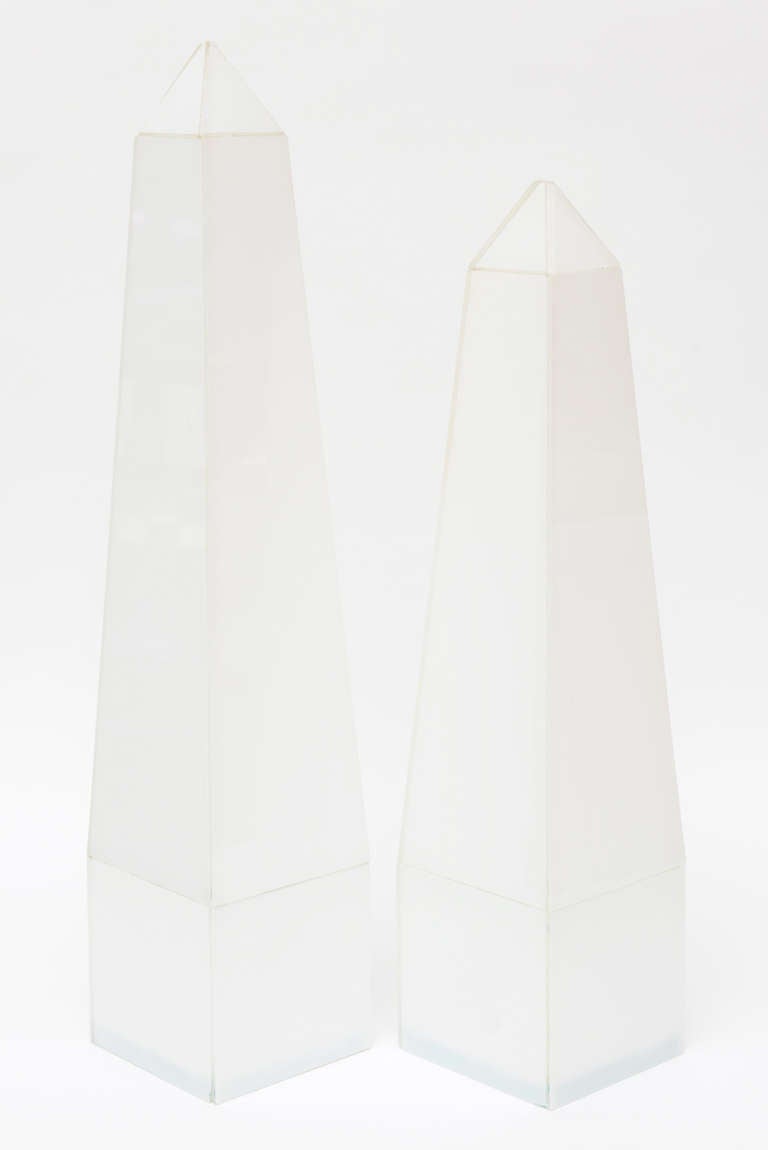 Modern Pair of White Lucite and Glass Obelisks Vintage
