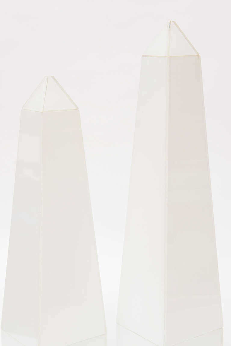 Pair of White Lucite and Glass Obelisks Vintage 3