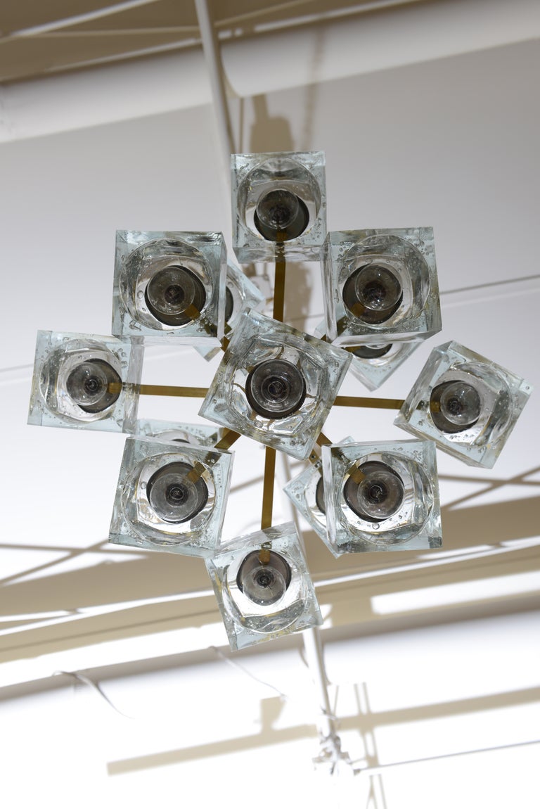Lampadario d'epoca a cubo in ottone e vetro di Gaetano Sciolari, italiano in vendita 1