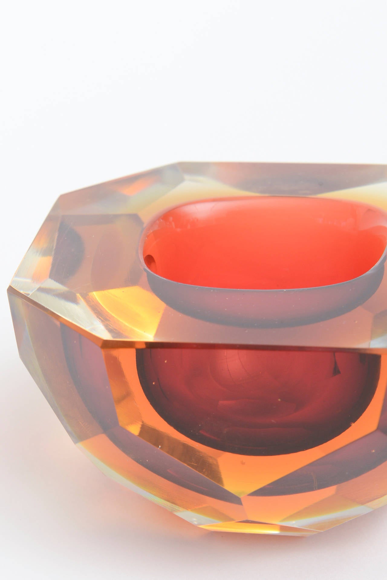Glass Italian Murano Mandruzzato Diamond Faceted Flat Cut Sommerso Geode Bowl