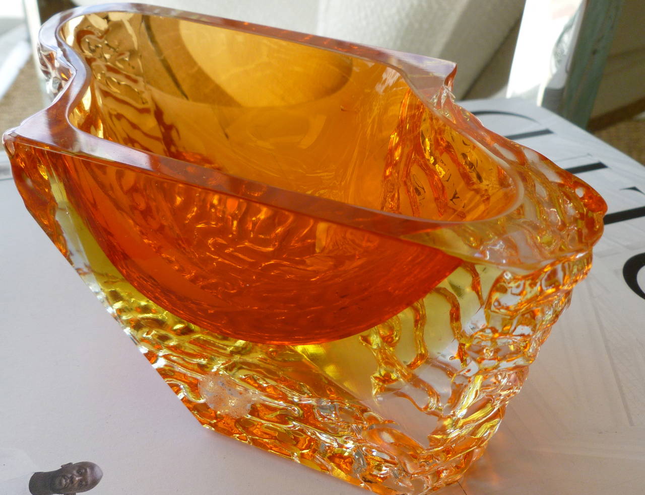 Rare and Beautiful Italian Murano Campanella Sommerso Asymmetrical Glass Bowl In Excellent Condition In North Miami, FL