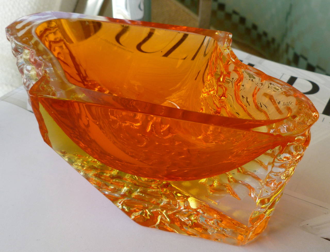 Rare and Beautiful Italian Murano Campanella Sommerso Asymmetrical Glass Bowl 6