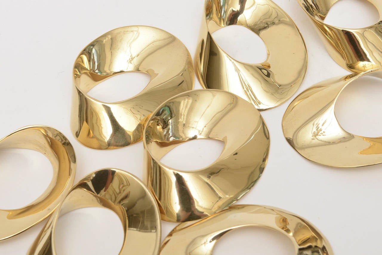Mid-20th Century Brass Sculptural Elliptical Mid-Century Modern Napkin Rings Set of 8