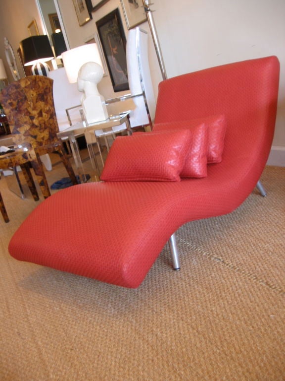 Mid-20th Century Mid-Century Modern Red Upholstered Chaise Lounge