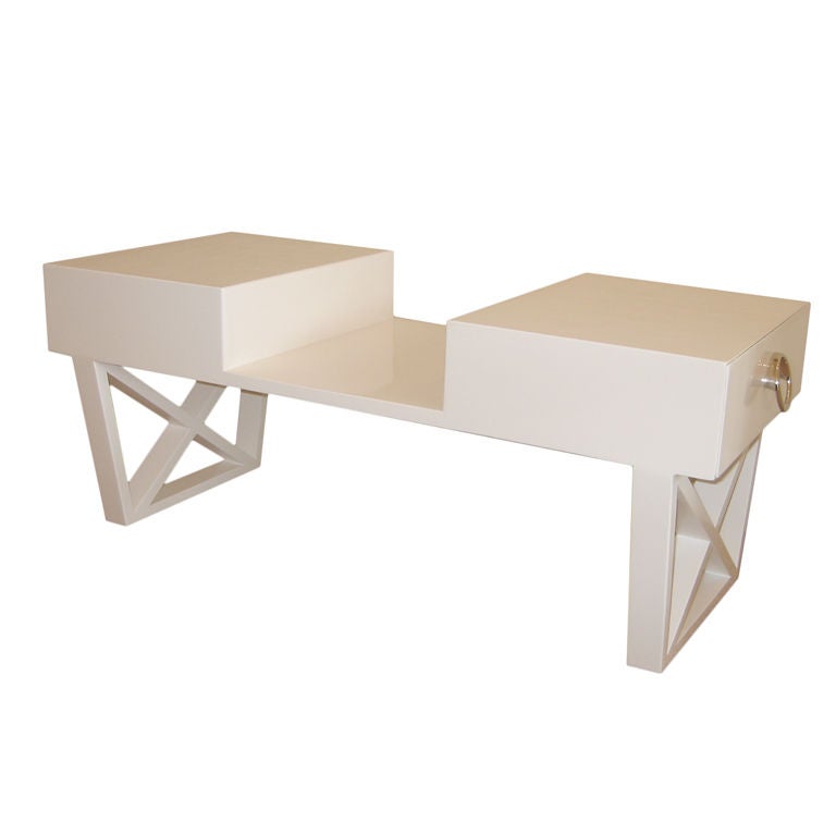 Mid-Century Modern X-Frame White Lacquered Wood and Nickel Silver Cocktail Table For Sale