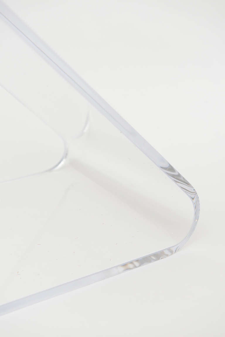 Pair of Chic Lucite Z Side/Drink Tables 2