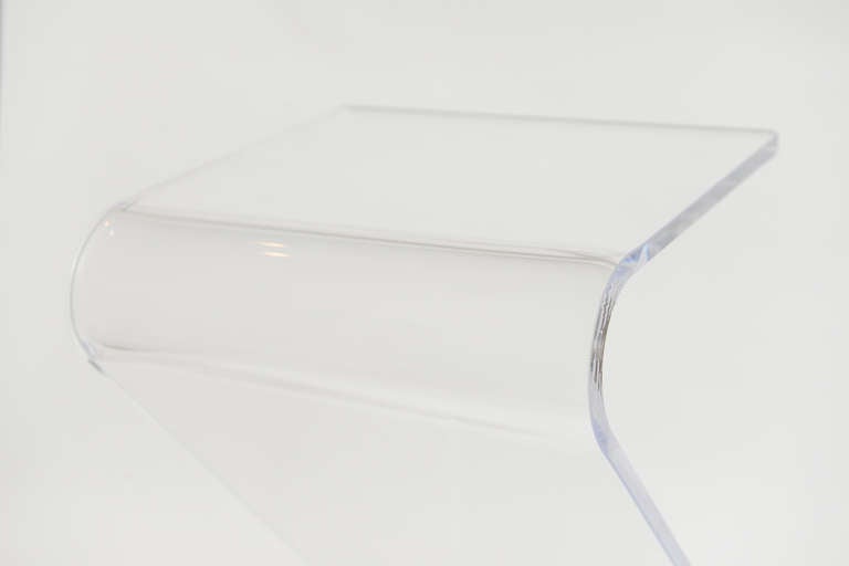 Pair of Chic Lucite Z Side/Drink Tables 5