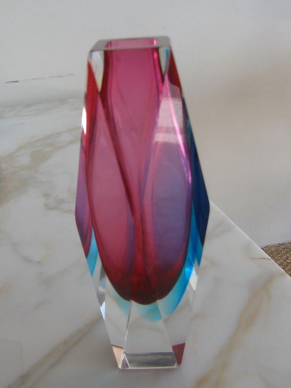 20th Century Vibrant Formed Italian Sommerso Glass Vase by Mandruzzato