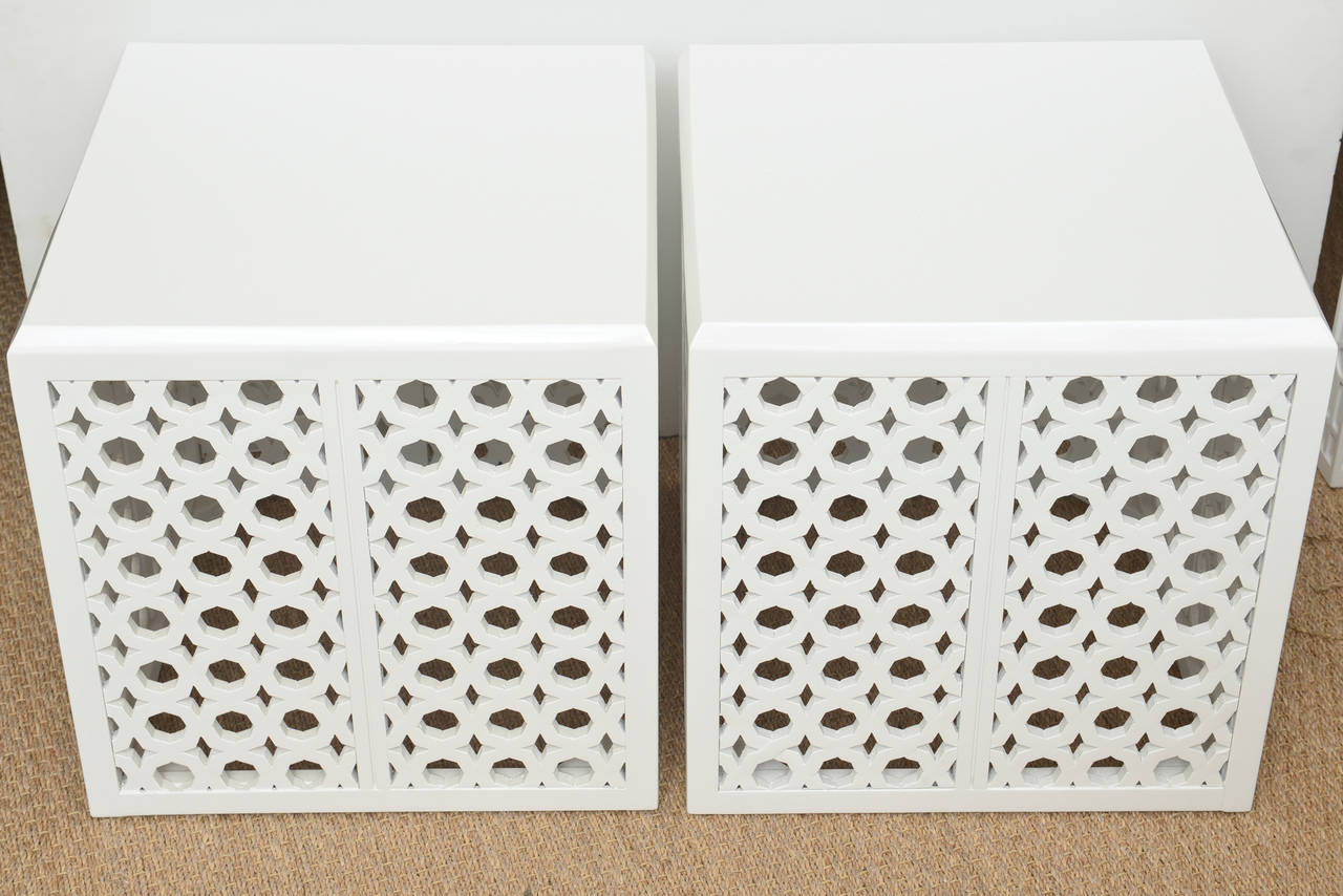 Pair of White Lacquered Graphic Sculptural Cube Side Tables 2