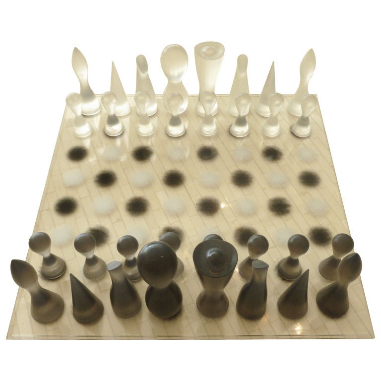 Amazing Karim Rashid  Thermoplastic Rubber Chess Set