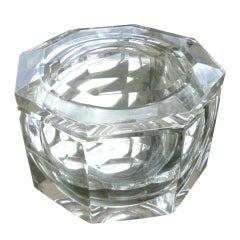 Swivel Lucite Octagonal Ice Bucket