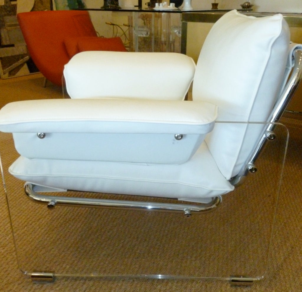 Late 20th Century Pace Argenta Lucite and Chrome Lounge Chair