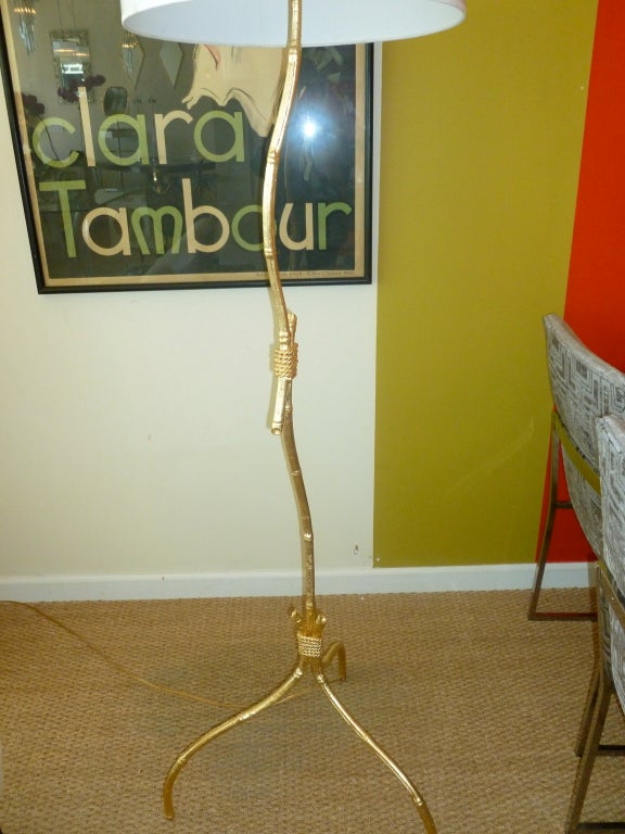 Gold Leaf over Wood Knotched Bamboo and Rope Floor Lamp In Good Condition In North Miami, FL