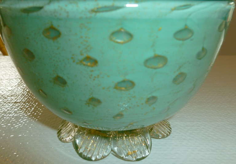 Modern Beautiful Barovier e Toso Italian Murano Glass Covered Bowl / SATURDAY SALE