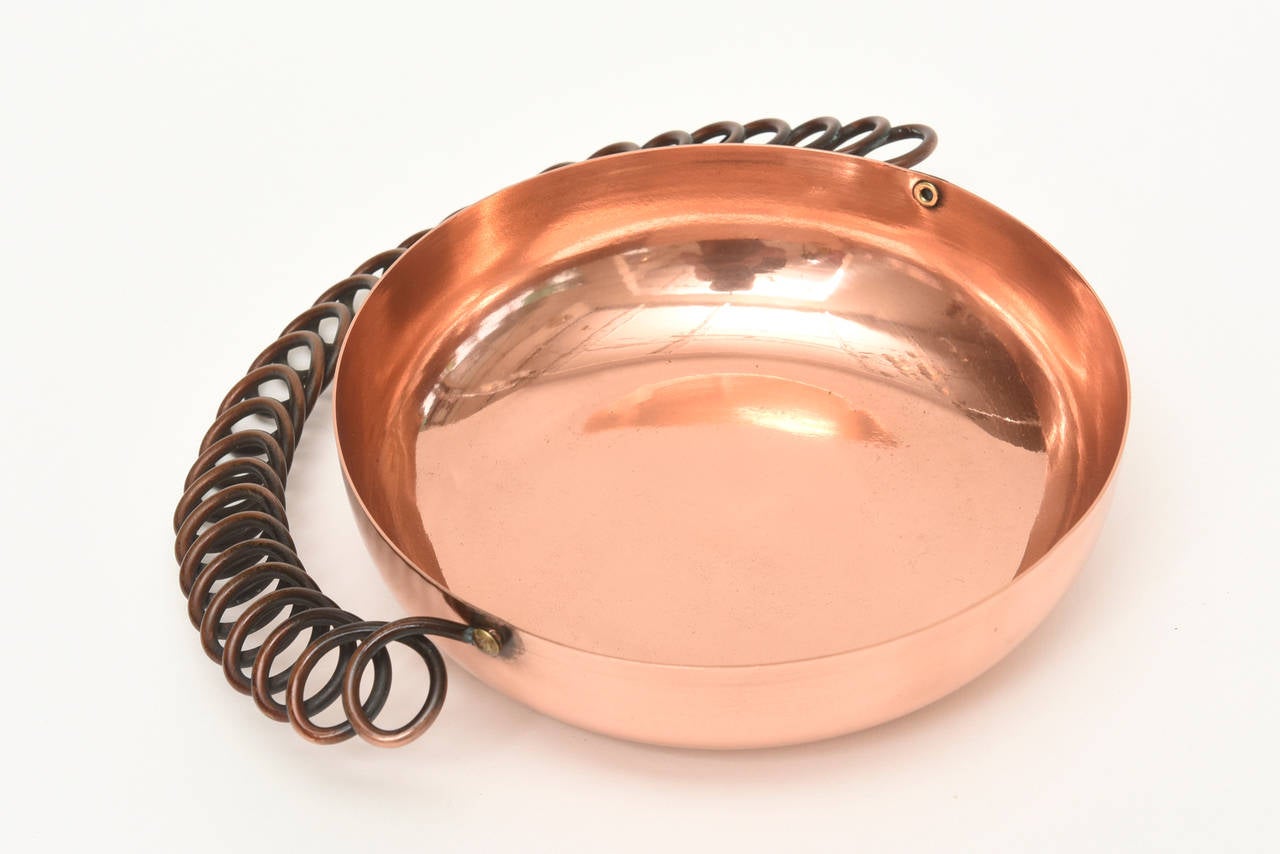 Signed Rebajes Mexican Polished Copper and Looped Metal Sculptural Bowl 5