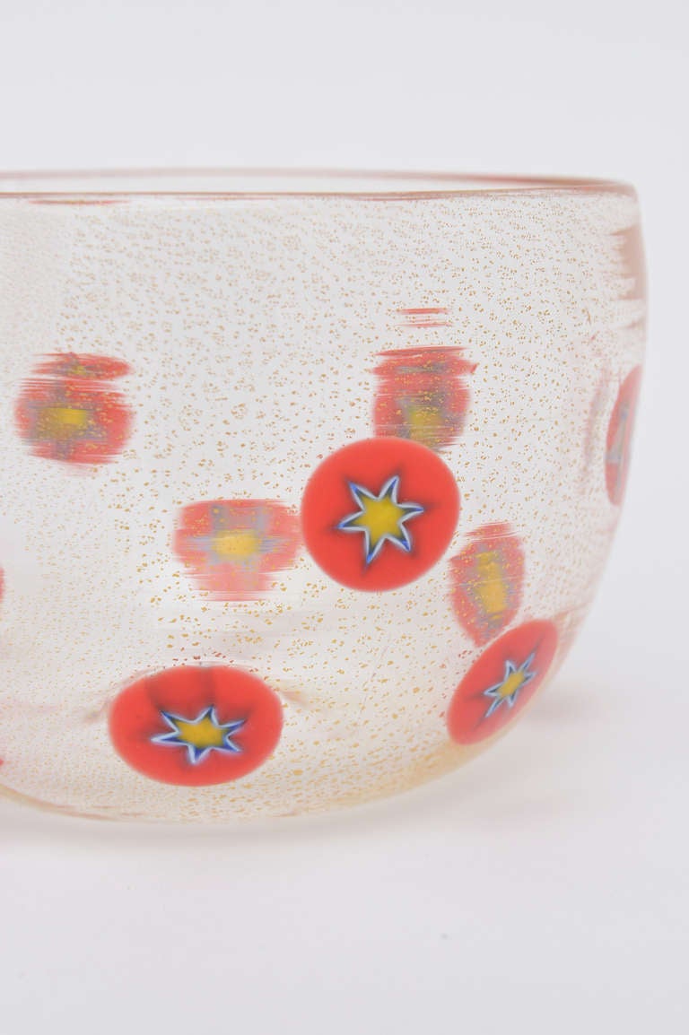 Mid-20th Century Italian Murano Glass Star Murines  Small Nut Bowl