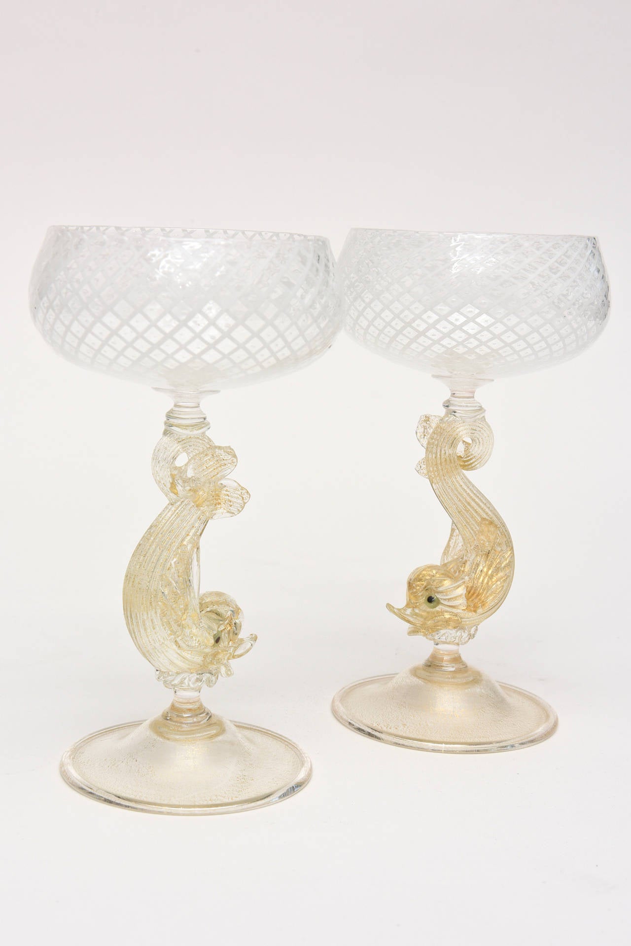 Pair of Italian Venetian Murano Glass Salviati Champagne Goblets 1