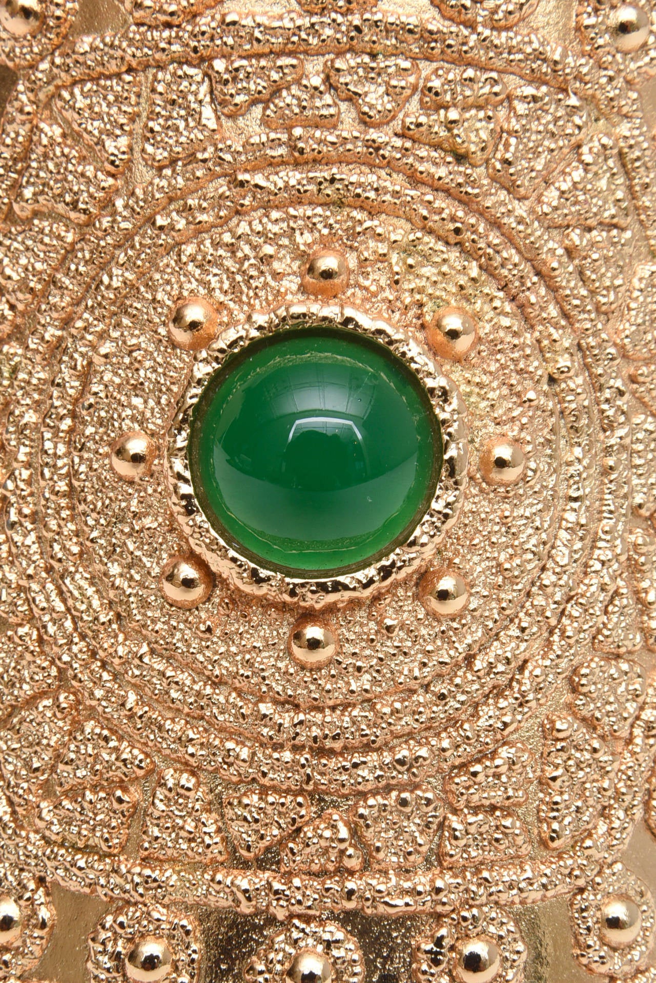 Napier Bracelet manchette vintage en plaqué or et verre vert Pour femmes en vente