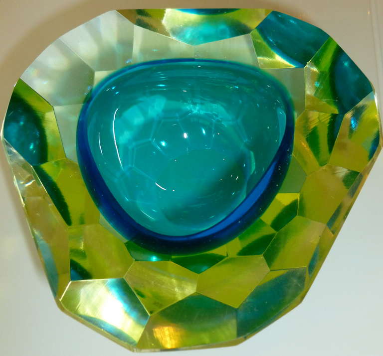Stunning and Rare Italian Murano Faceted Sommerso Geode Glass Bowl 3