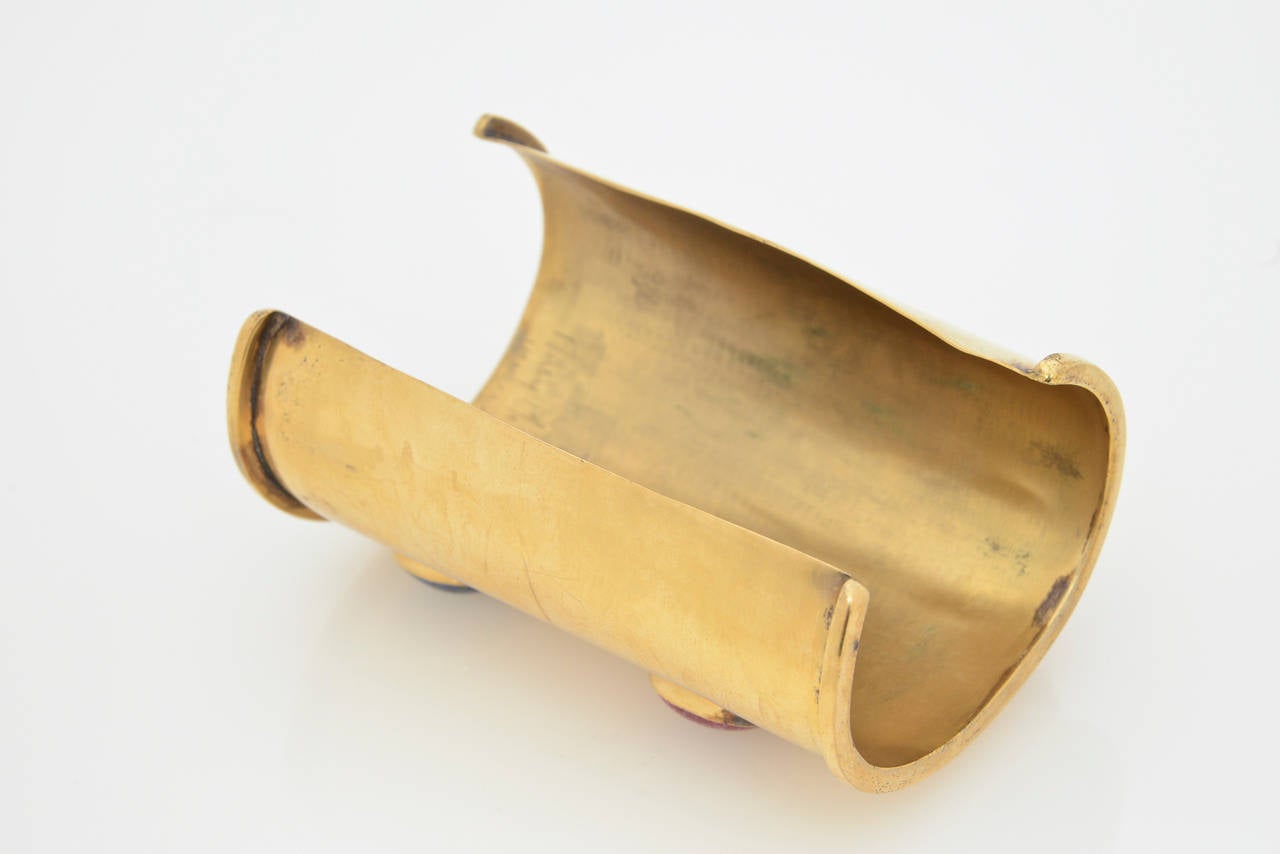 Modernist Mary McFadden Vintage Brass, Agate Stone and Lapis Lazuli Wide Cuff Bracelet For Sale