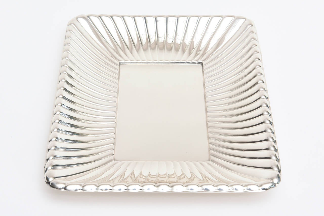 Reed and Barton Sterling Silver Ribbed Serving Tray/ Dish In Excellent Condition In North Miami, FL