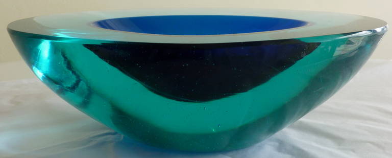 Beautiful Italian Murano Cenedese Sommerso  Chunky Glass Bowl