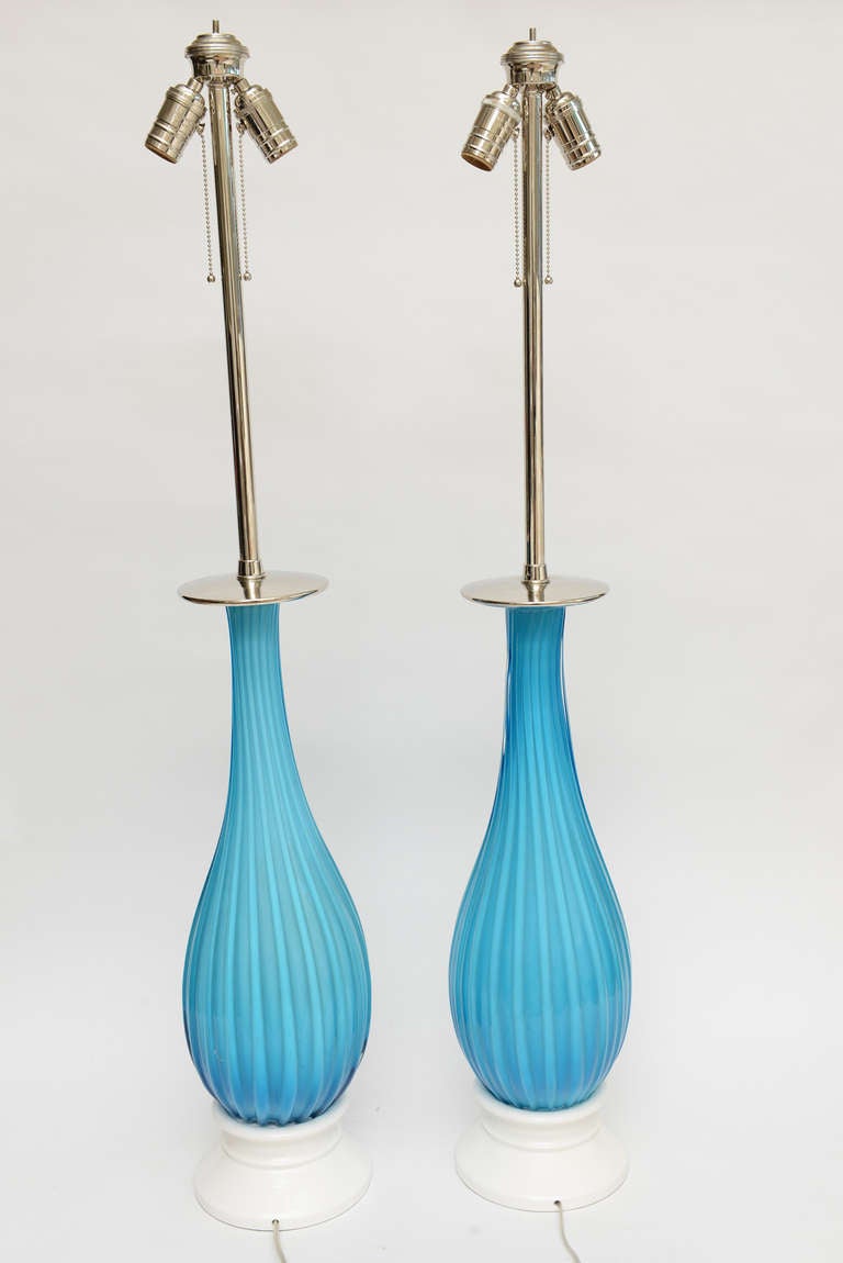 Seguso für Marbro Lamp Co. Türkis Murano Glas Lampen Mid-Century Modern Pair im Zustand „Gut“ im Angebot in North Miami, FL