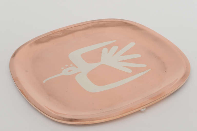 All the markings on this lovely hallmarked Los Castillo Mid-Century Modern polished copper and sterling silver rounded corner square tray have the wonderful flight of an abstract bird, the copper looks like rose gold. It is hallmarked and signed Los