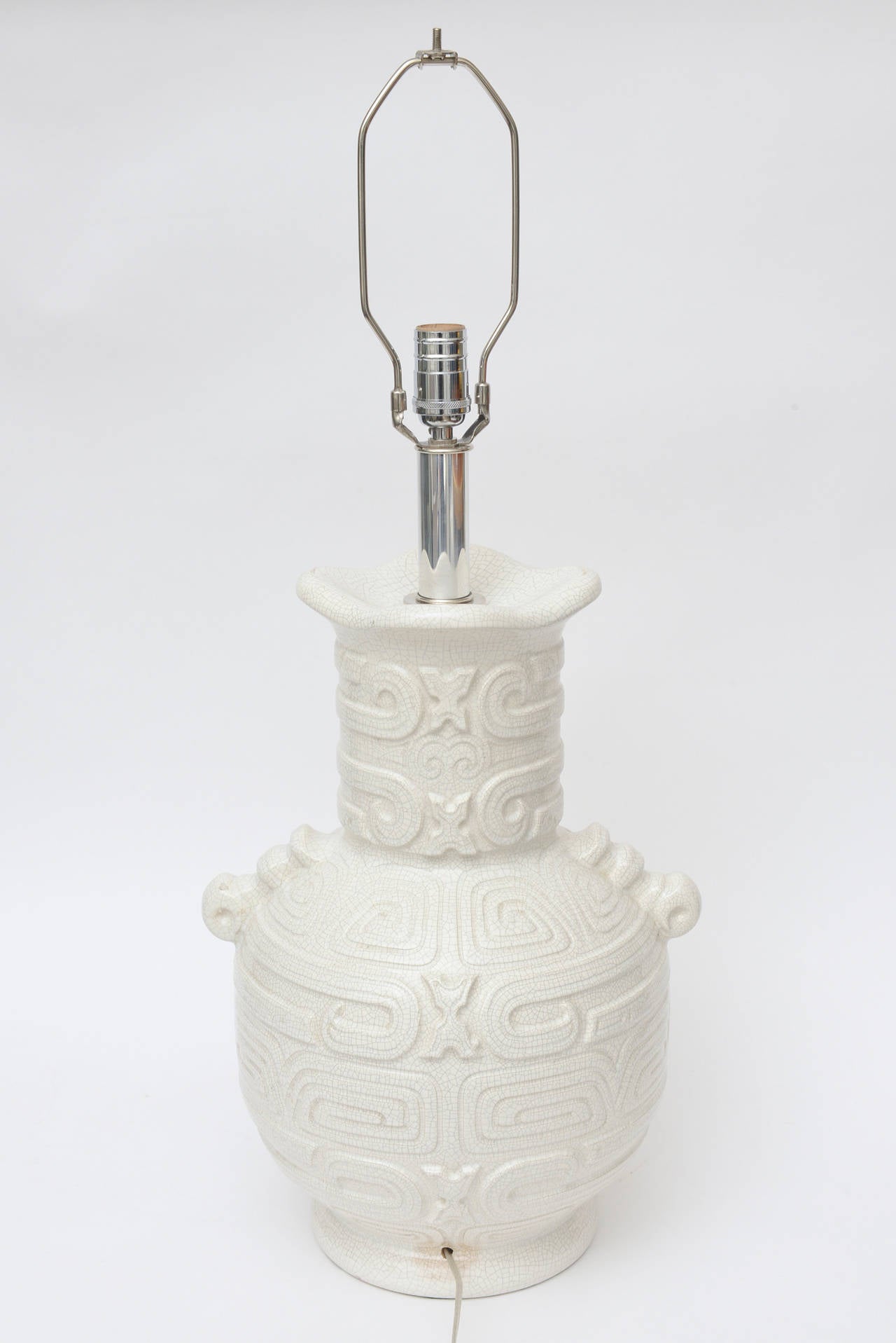Glazed Crackled Studio Ceramic Off White and Gray Lamp Italian Vintage en vente 3